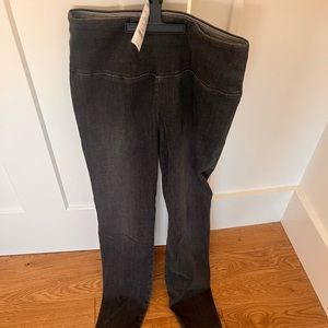 NWT White House Black Market runway legging